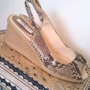 L.K.Bennett London 8.5